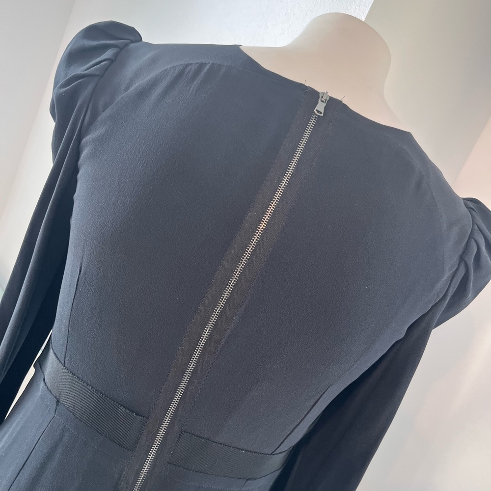 Carven Cutout Neckline 100% Silk Little Black Dress 38 (like US 4) #emilyinparis - Picture 5 of 6